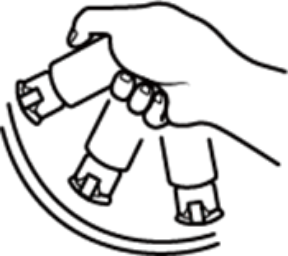 中身が出にくい場合にキャップをしっかり閉めて数回振るイラスト