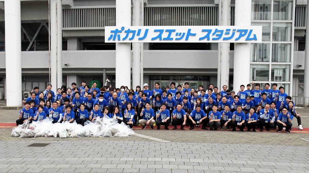 「ごみゼロの日」キャンペーンでの清掃活動