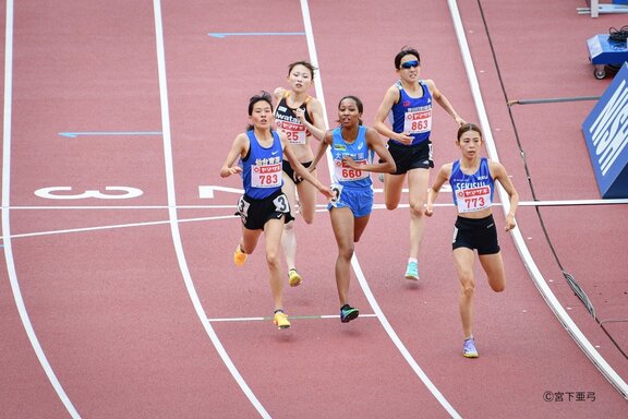 女子1500m　真也加選手_3